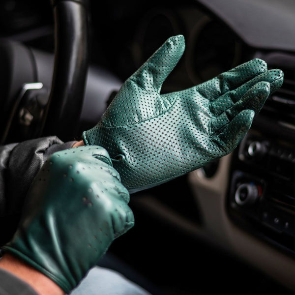 Men's Sports Leather Gloves with Perforation in the Palm