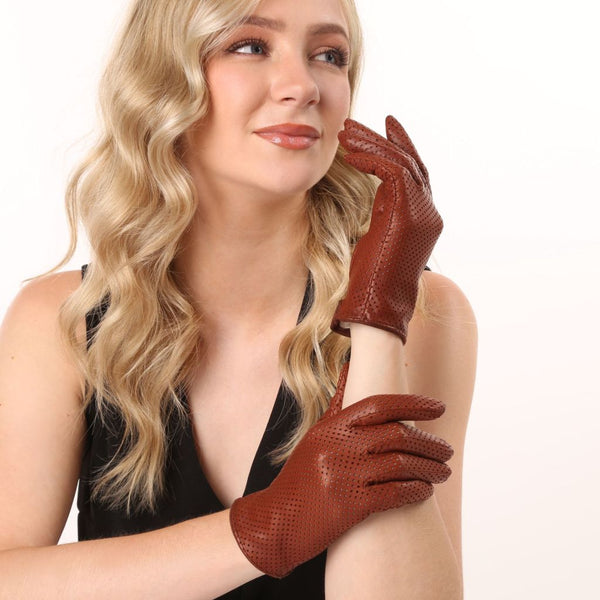 Short Perforated Gloves with a Small Slit for Ladies