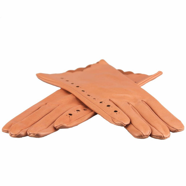 Women's Leather Gloves with an Interesting Edge
