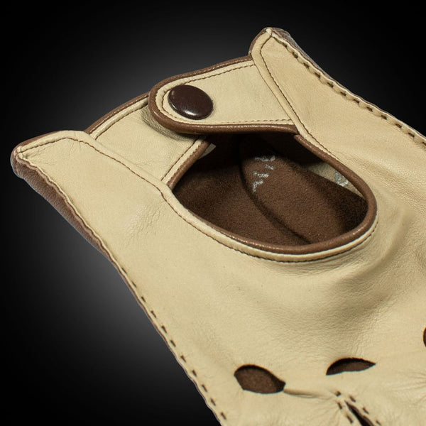 Premium Hand-Stitched Gloves Made from Italian Lambskin