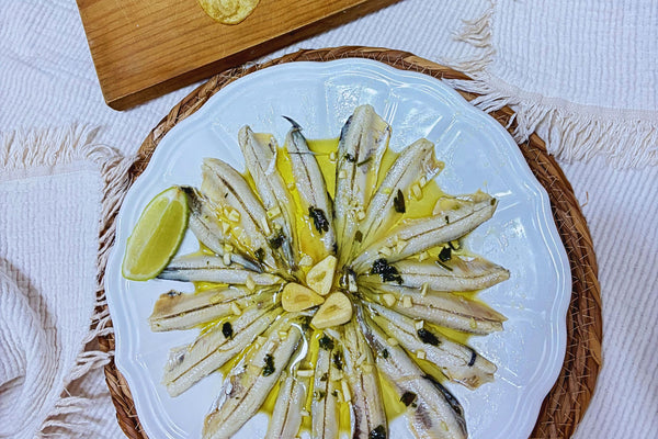 Anchovies in vinegar