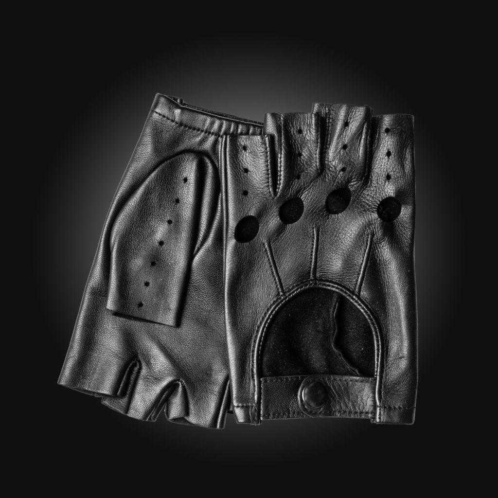 Modern Fingerless Driving Gloves for Men