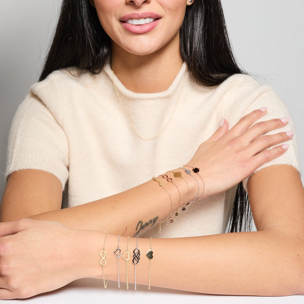 Rose gold plated silver bracelet with classic heart centerpiece