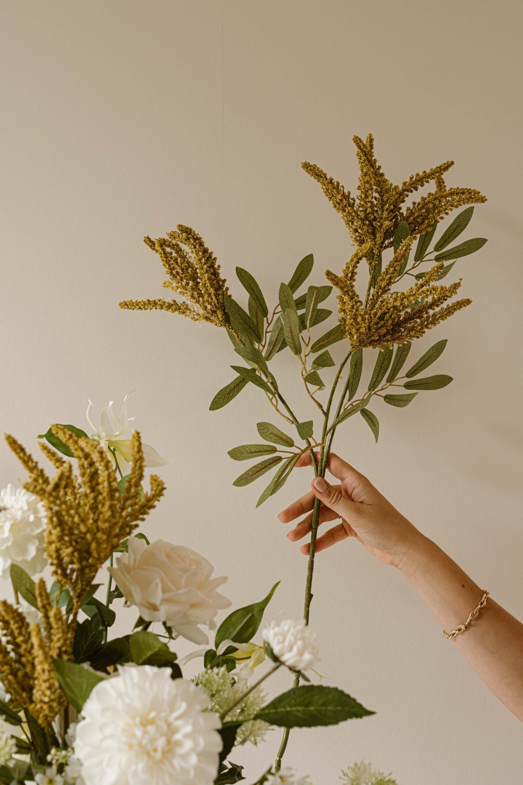 Silk Bouquet White-Yellow