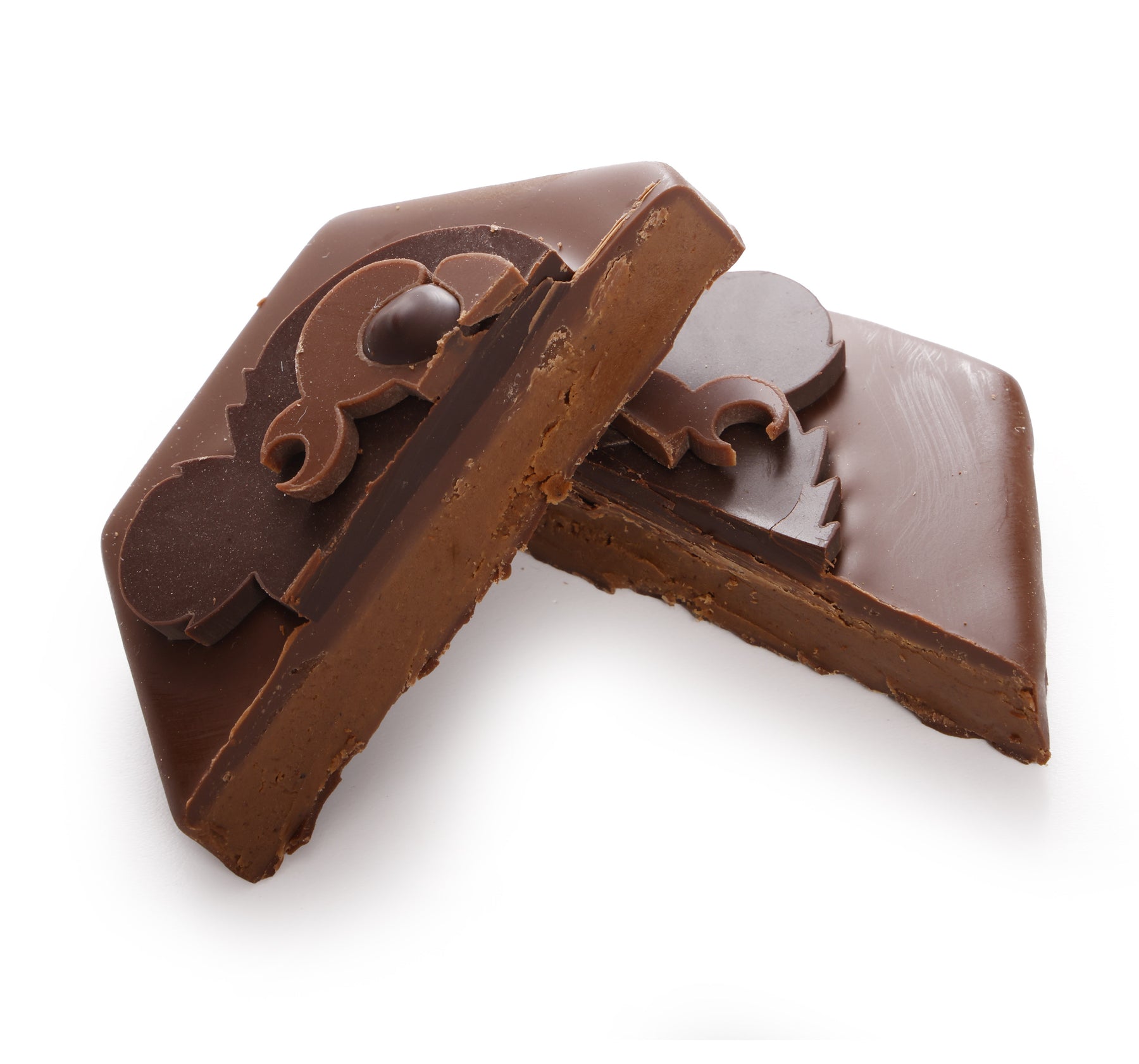 Sparkling praline milk chocolate bear