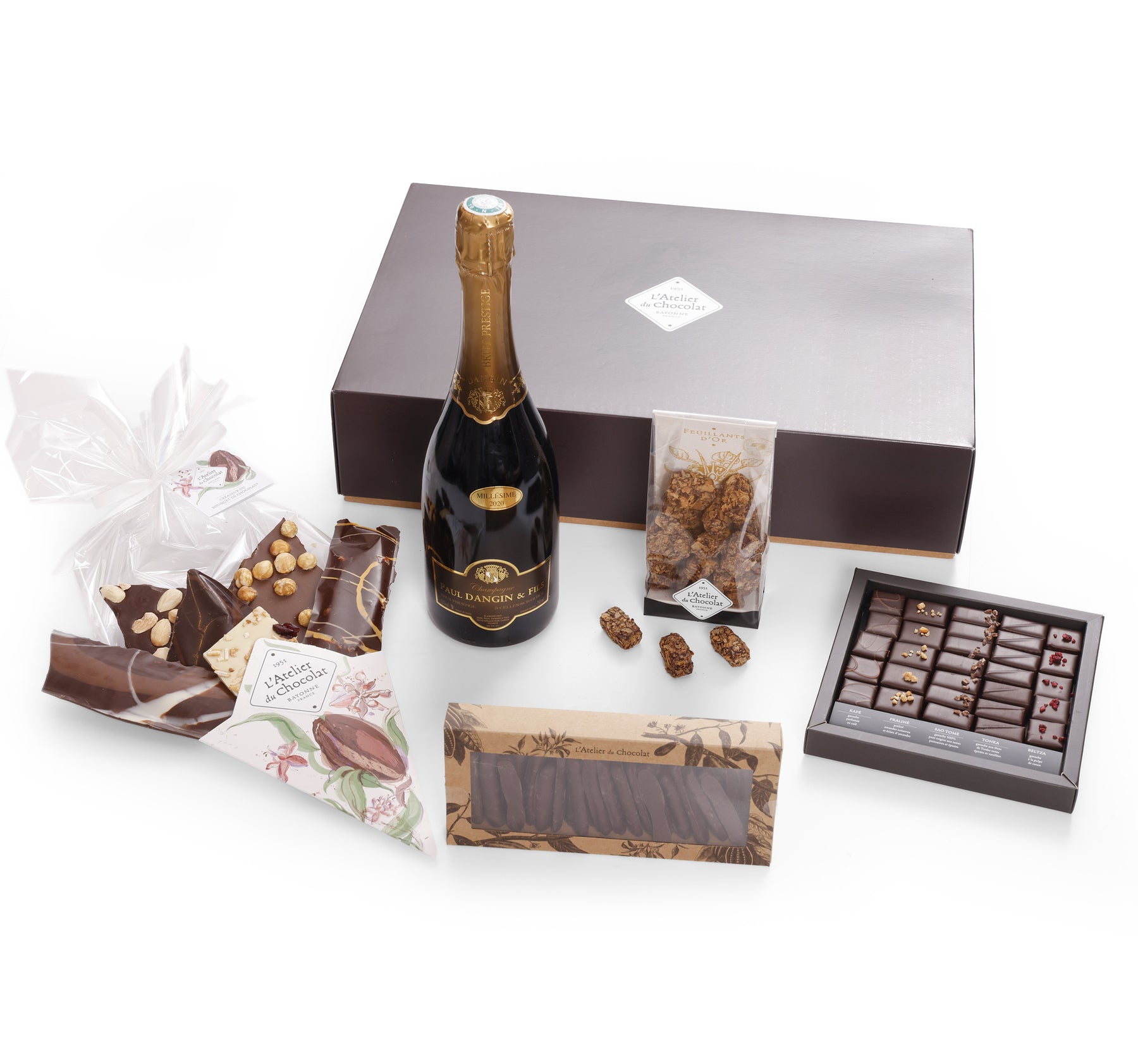 Caja de regalo espumosa con chocolates y champán