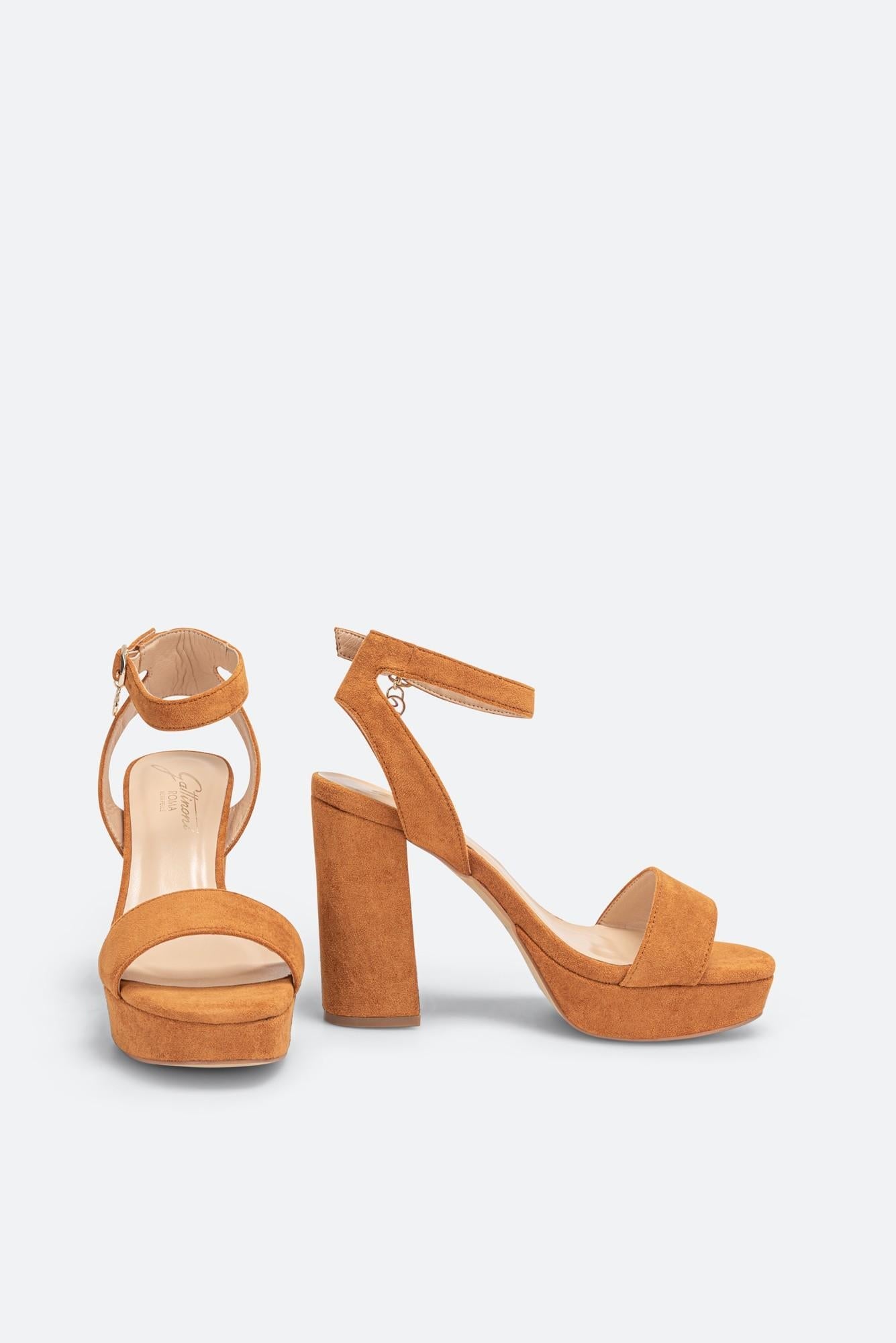 Sandales à talons