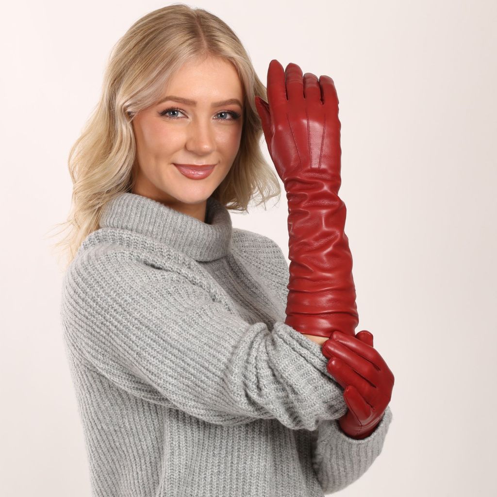 Long Gloves with Delicate Embroidery and Cashmere Lining