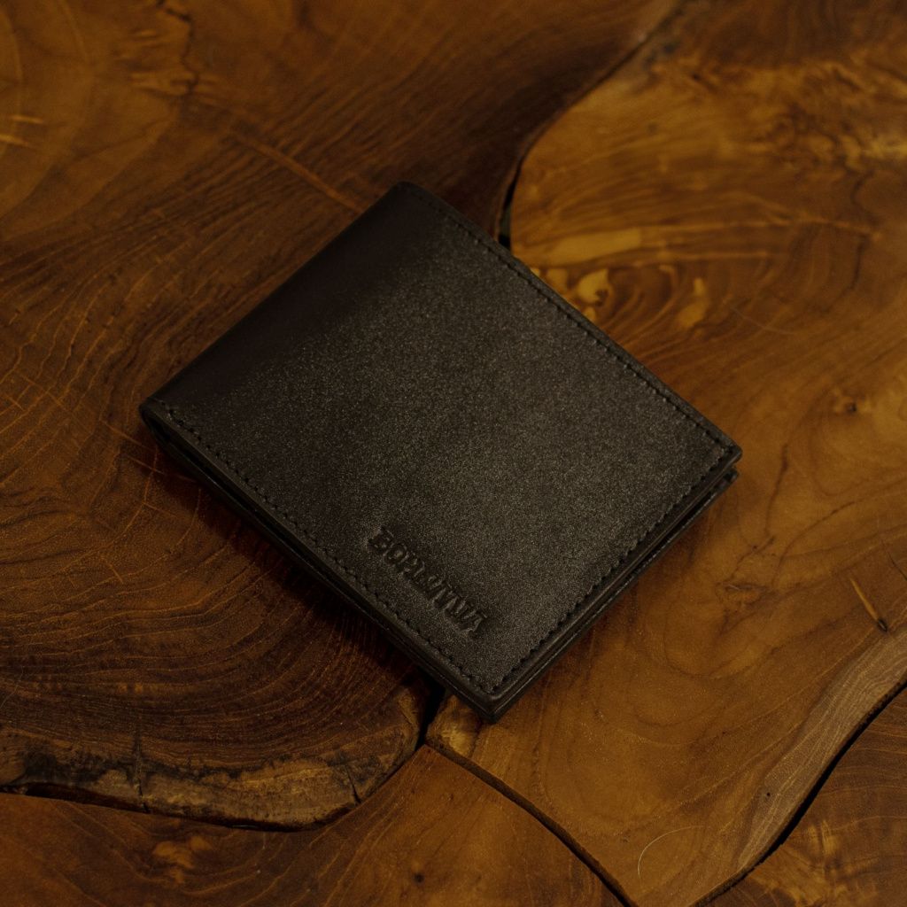 Classic Men's Leather Wallet