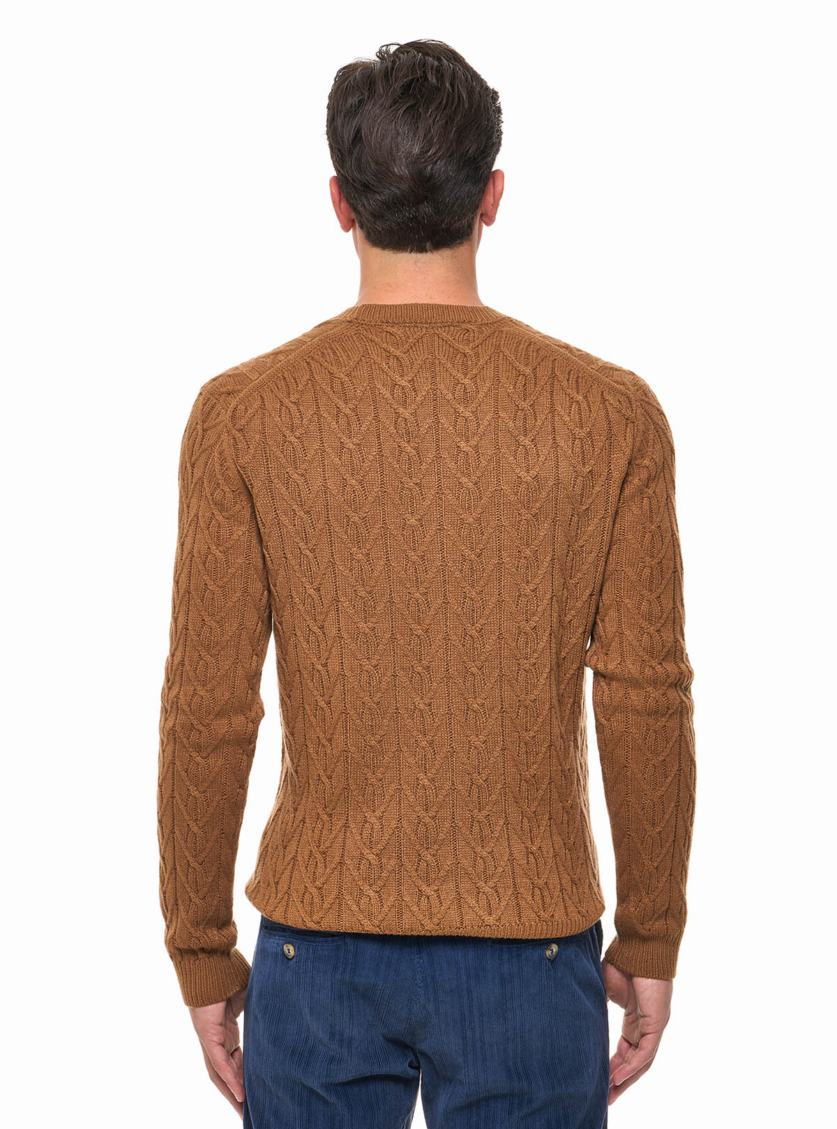 DIAMOND PATTERN CREW NECK