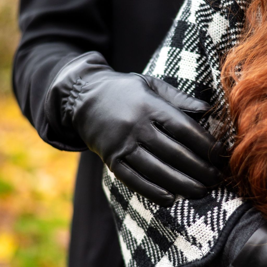 Modern Men's Gloves with Cashmere