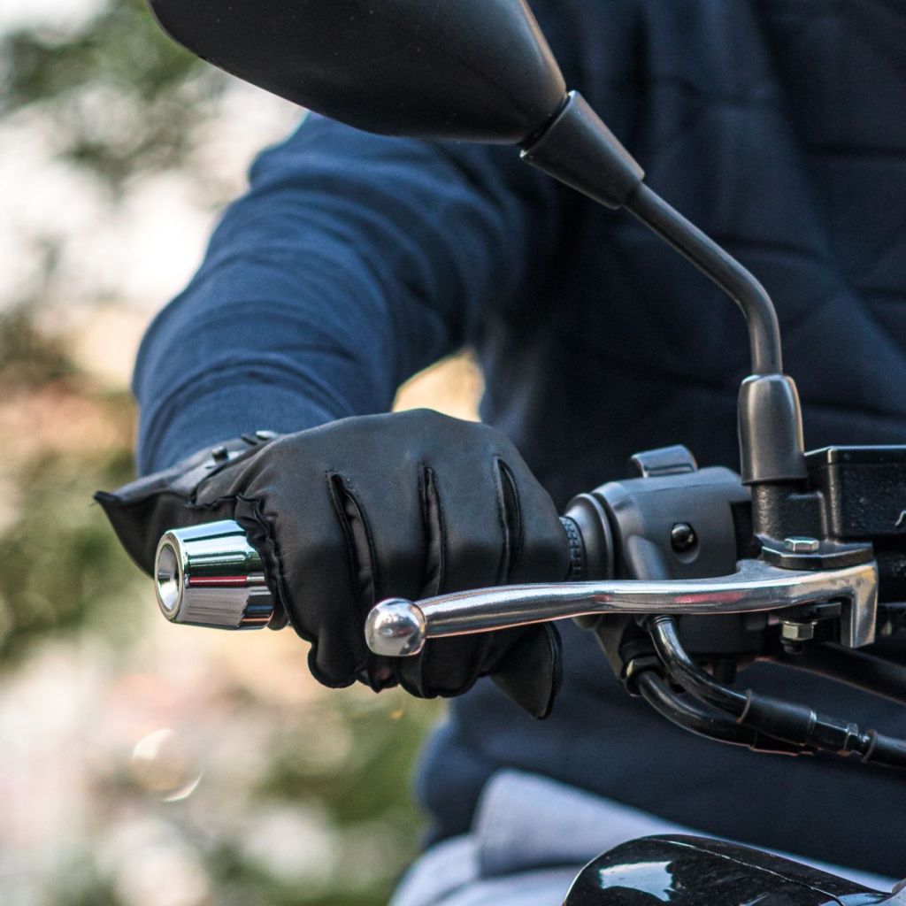 Men's Gloves for Scooter and City Use Made of Calfskin