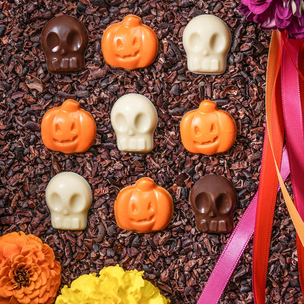 Calaca Cacao Gift Box · Halloween Chocolates