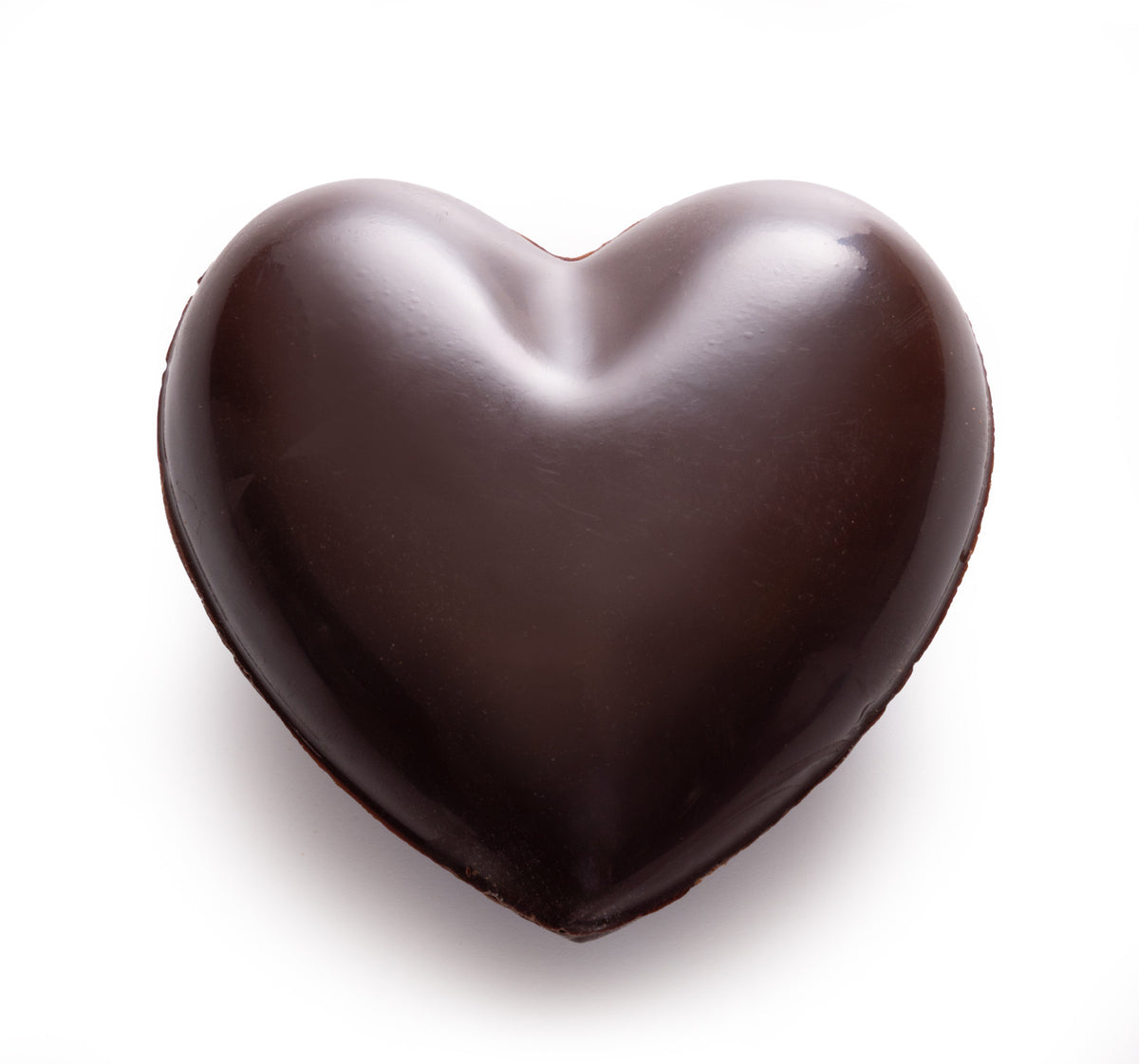 Heart-shaped mold with milk caramel hazelnut filling