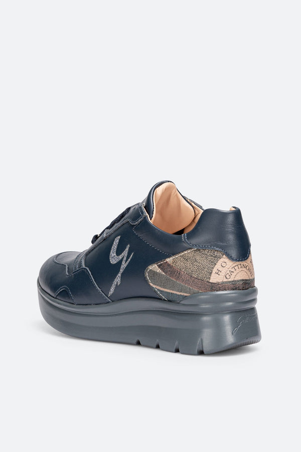 Planetarium Sneakers