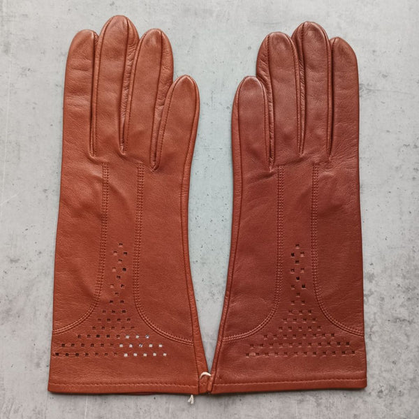 Women's leather gloves with decorative stitching and perforation