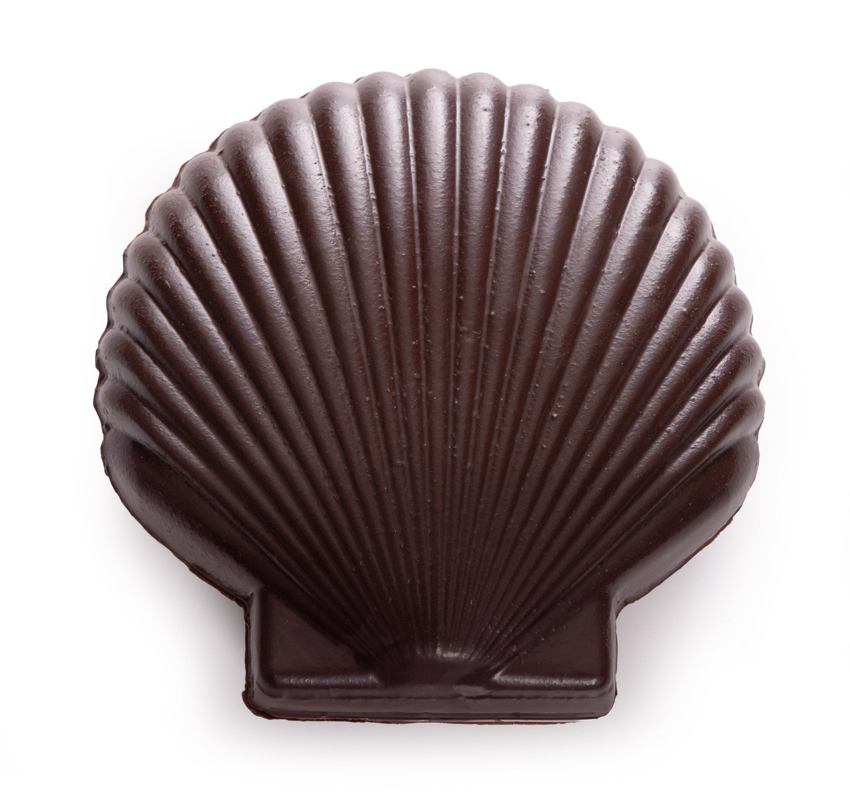 Cappesante di cioccolato con perle di cacao al latte caramellato