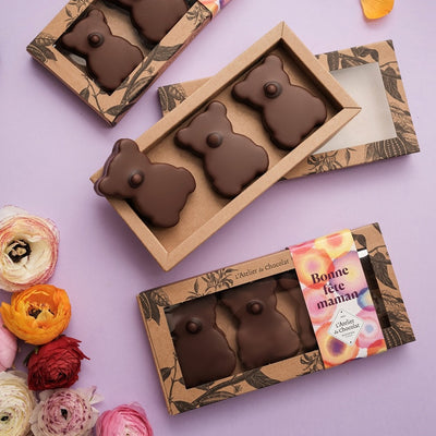 Box of 3 Vanilla Marshmallow Bears Covered in Milk Chocolate - Happy Mother's Day