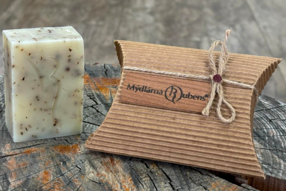 Thyme Soap Packaging Type: Fabric Bag