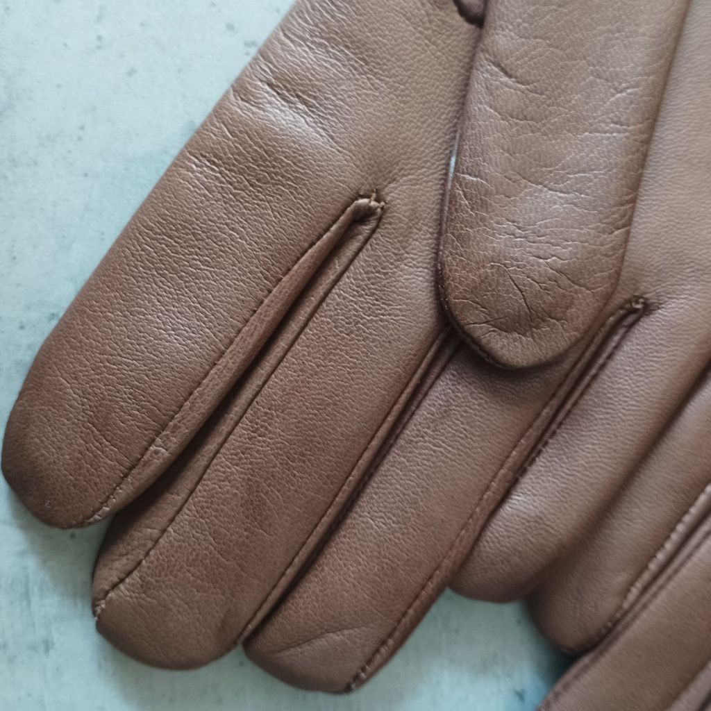 Women's Leather Forearm Gloves with Cashmere Lining
