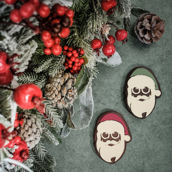 Figura di Babbo Natale Verde · Cioccolato Fondente con Praline Naturali