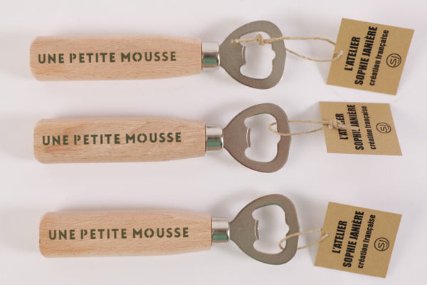Bottle opener a little foam