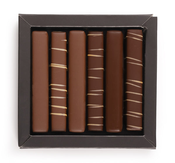 Scatola di Tronchi di Natale · Cioccolato Fondente e al Latte a Tre Strati