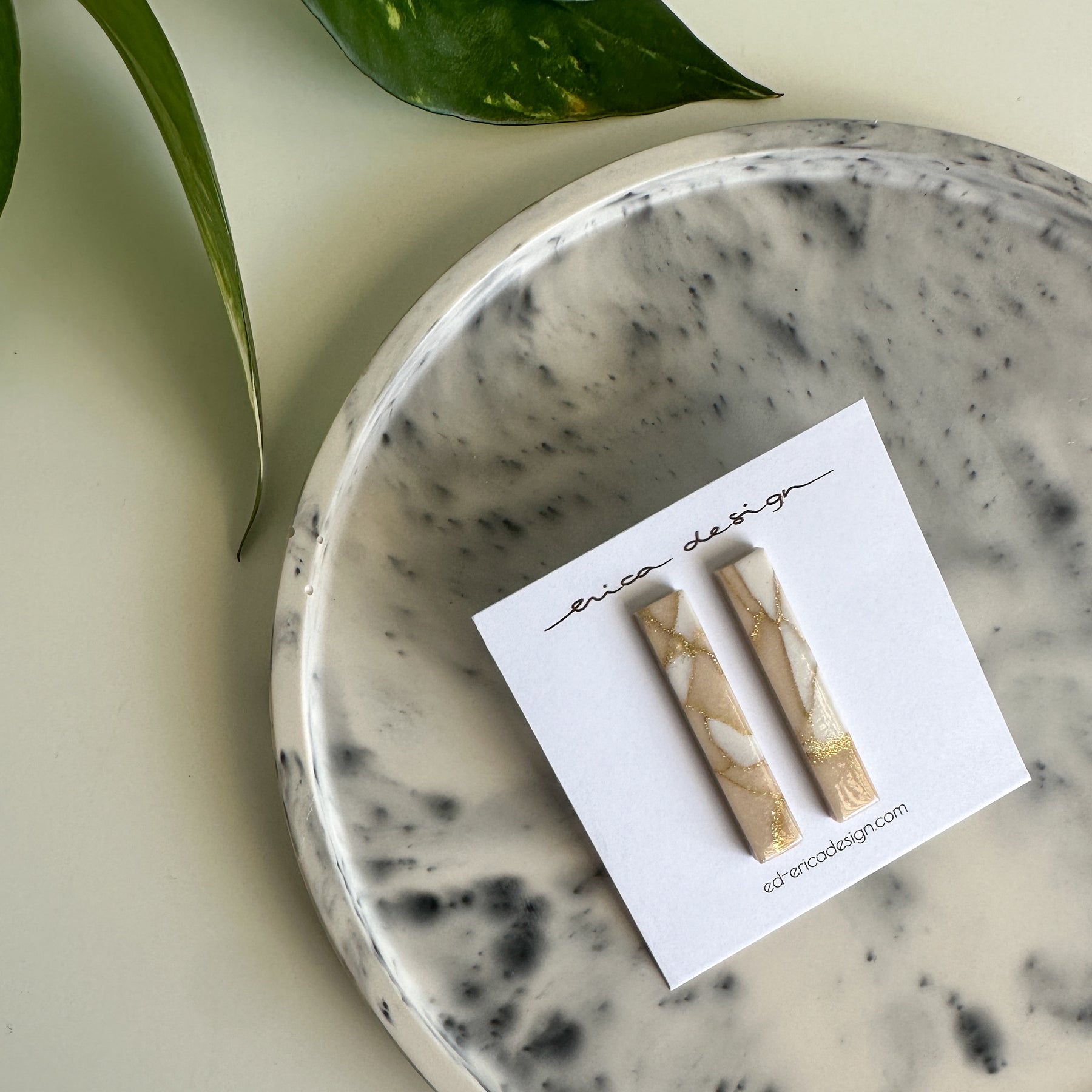 summertime marble | powdery gold | limited