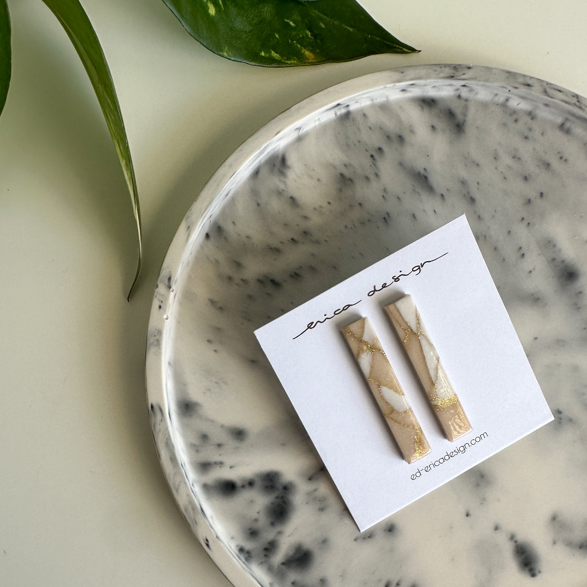 summertime marble | powdery gold | limited