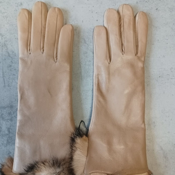 Luxury women's gloves with cashmere and rabbit fur
