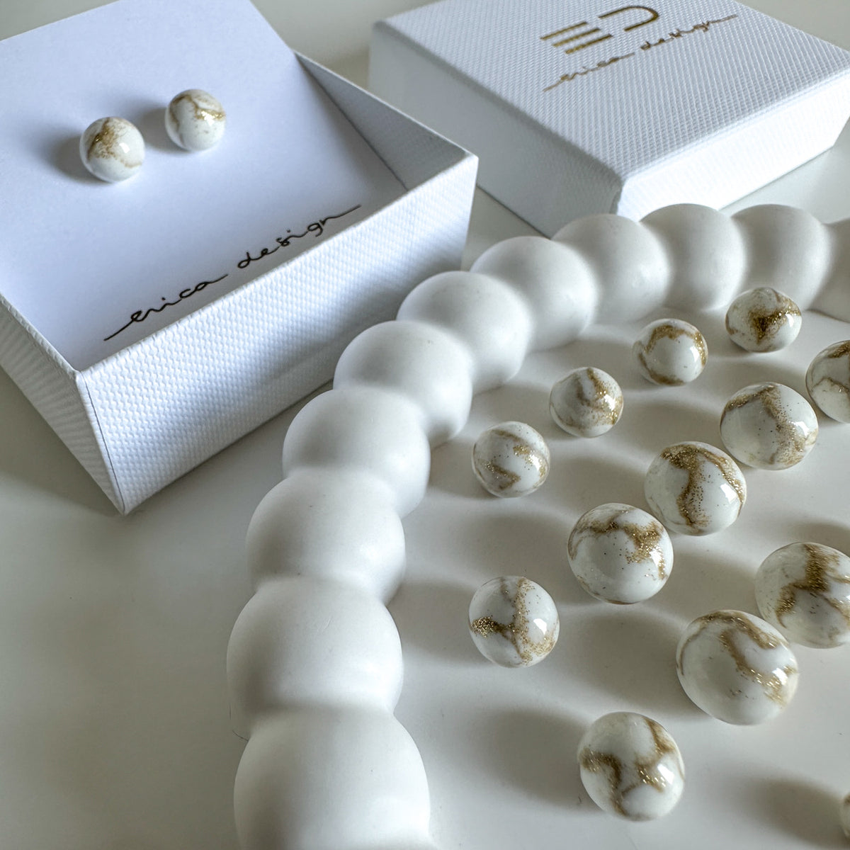 bulb earrings | GOLD
