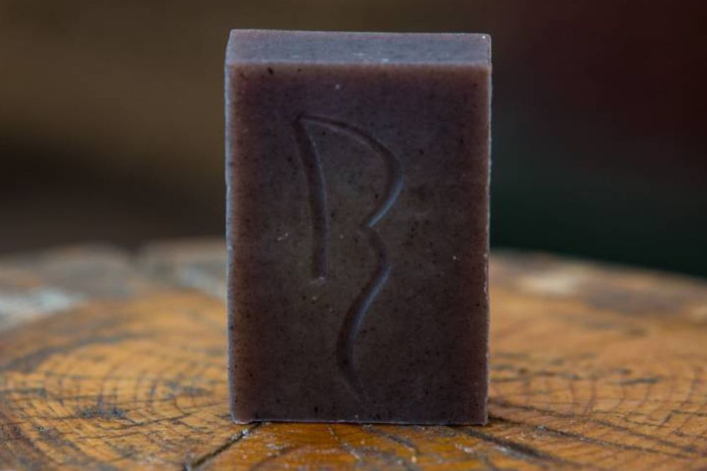 Cinnamon Soap Packaging Type: Fabric Bag