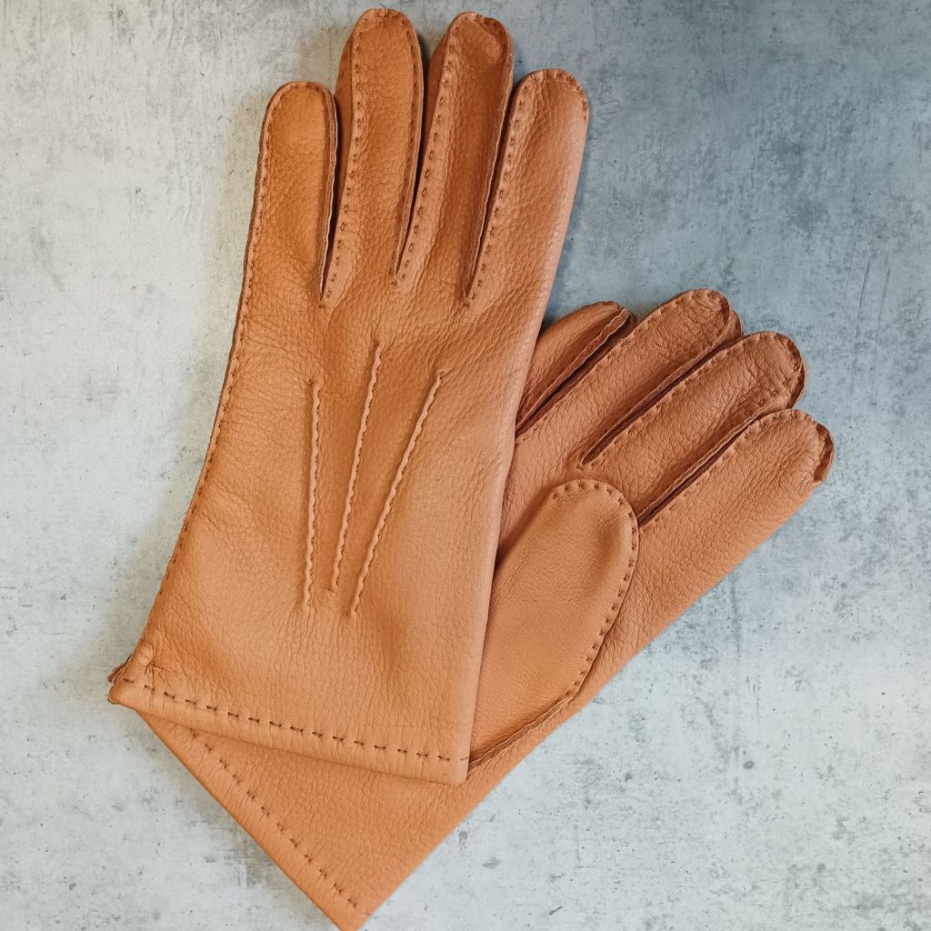 Men's Leather Gloves Made from American Deer with Embroidery
