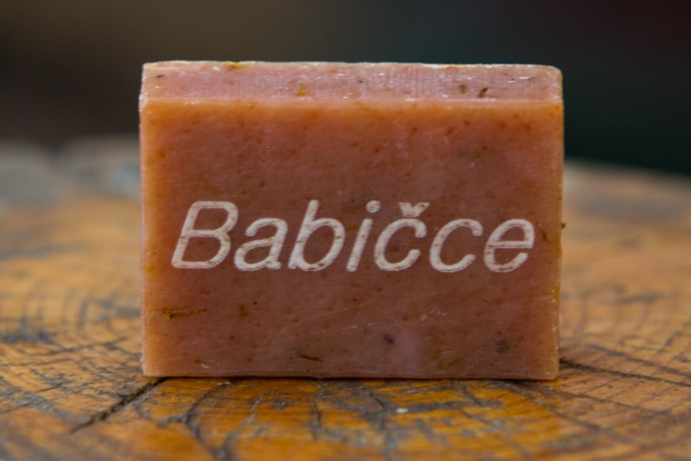 Text in Soap Packaging Type: Oval