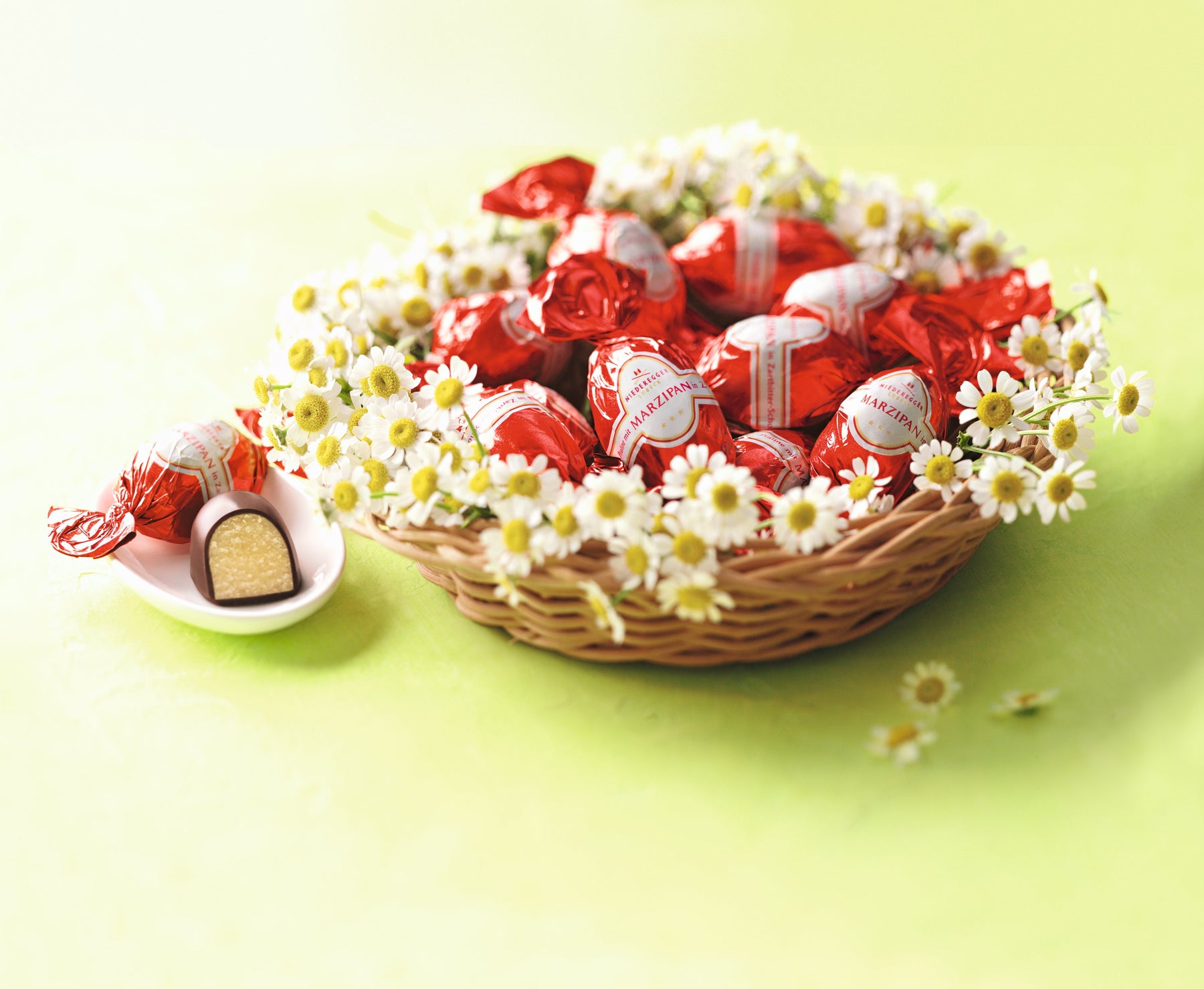 NIEDEREGGER MARZIPAN EGGS 100g EASTER