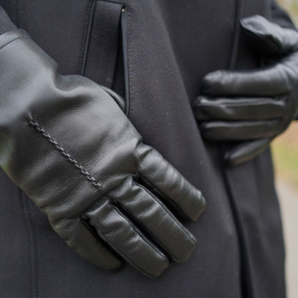 Leather Gloves with One Embroidery