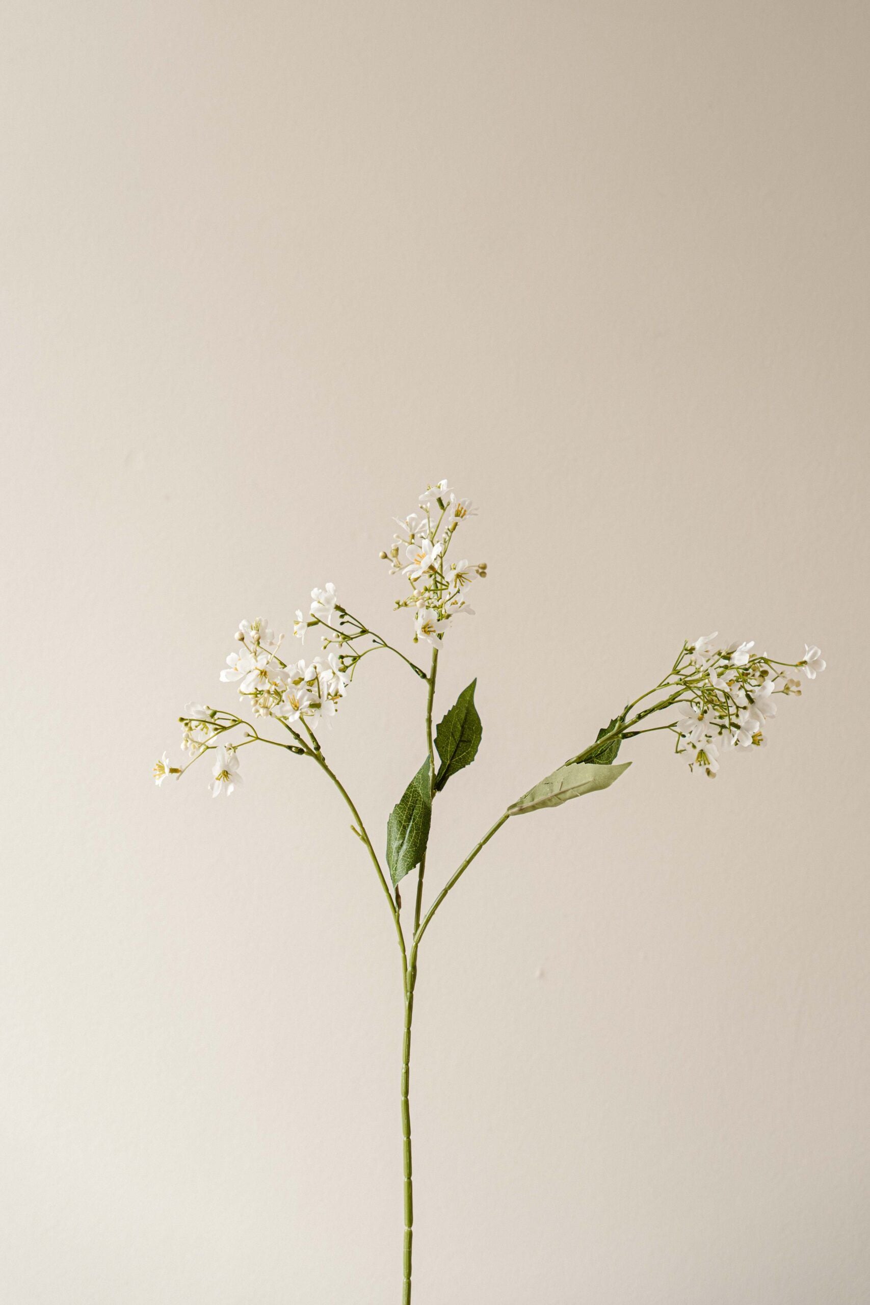 Indore Silva - Gypsophila - White - artificial branch - silk