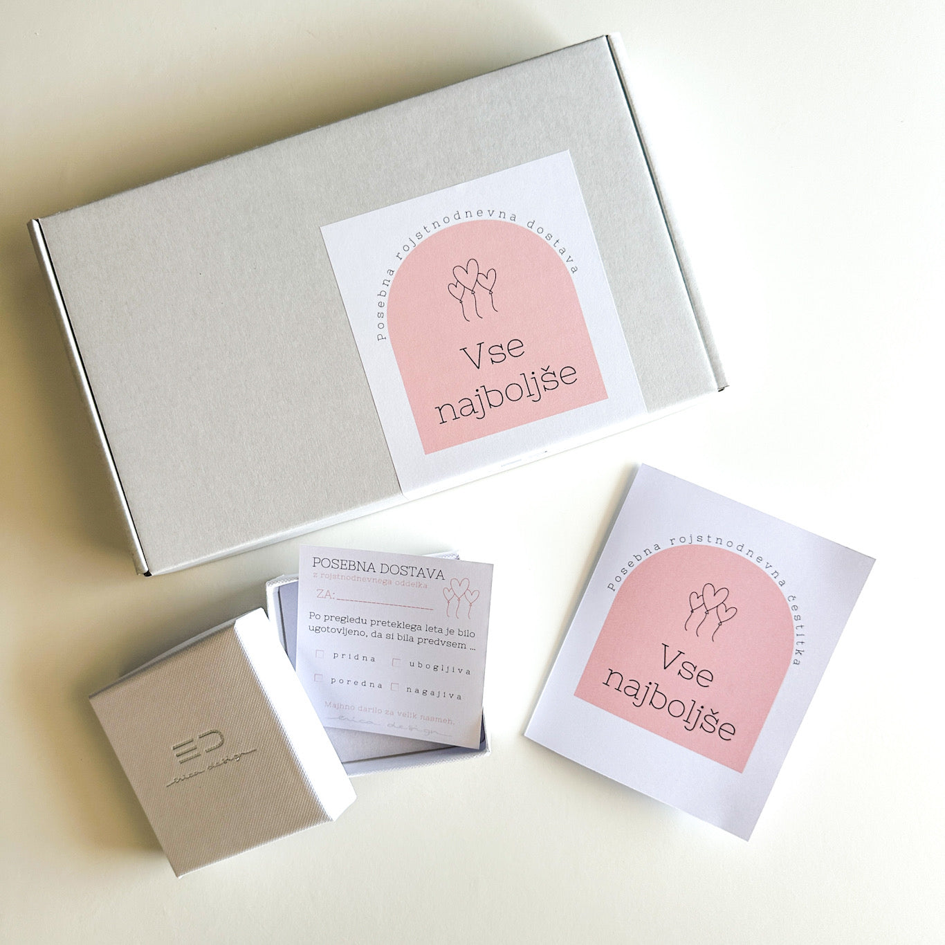 LIVRAISON SPÉCIALE à l'adresse du destinataire | boîte + carte de vœux + carte avec un message d'anniversaire amusant