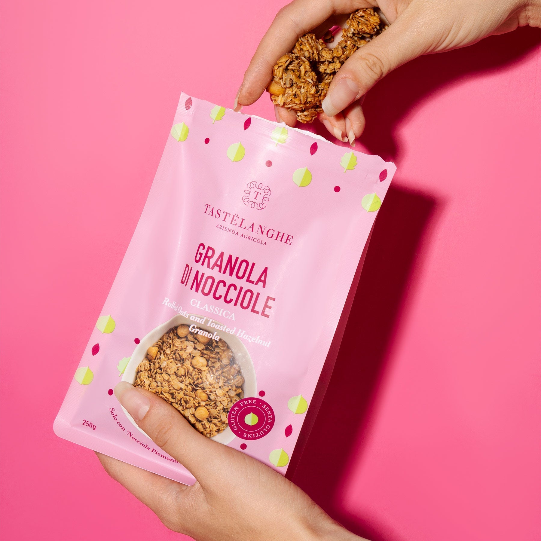 1 confezione di Granola di Nocciole Piemonte IGP (250g) - Tastëlanghe Azienda Agricola