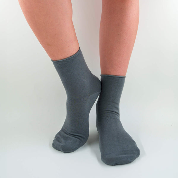Ariel - No-stress solid color sock