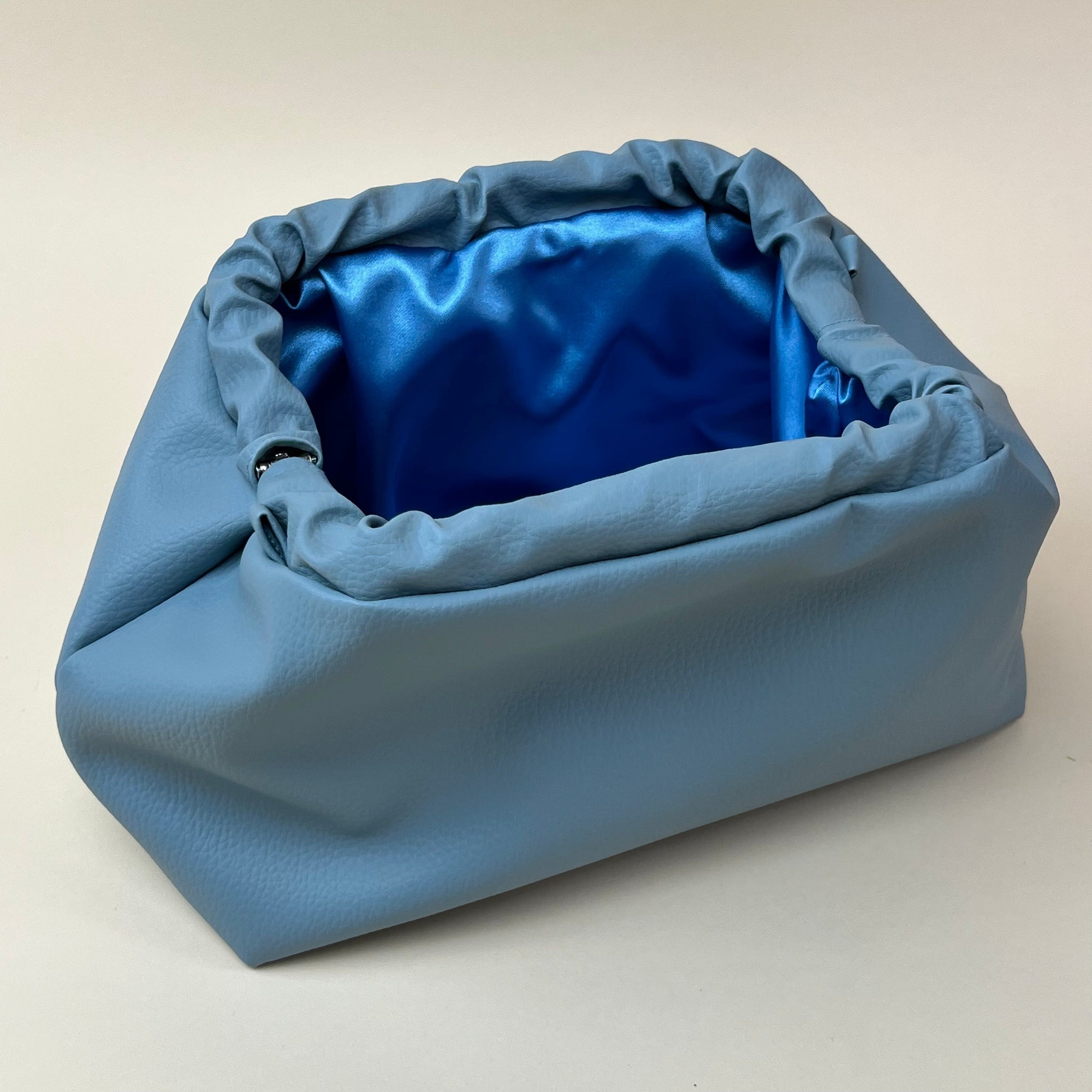 Bolsa de Eco-Couro Martelado