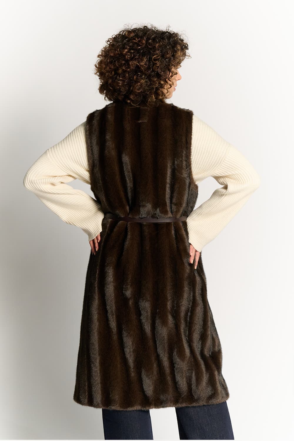 Dlouhý světle modrý čokoládový gilet