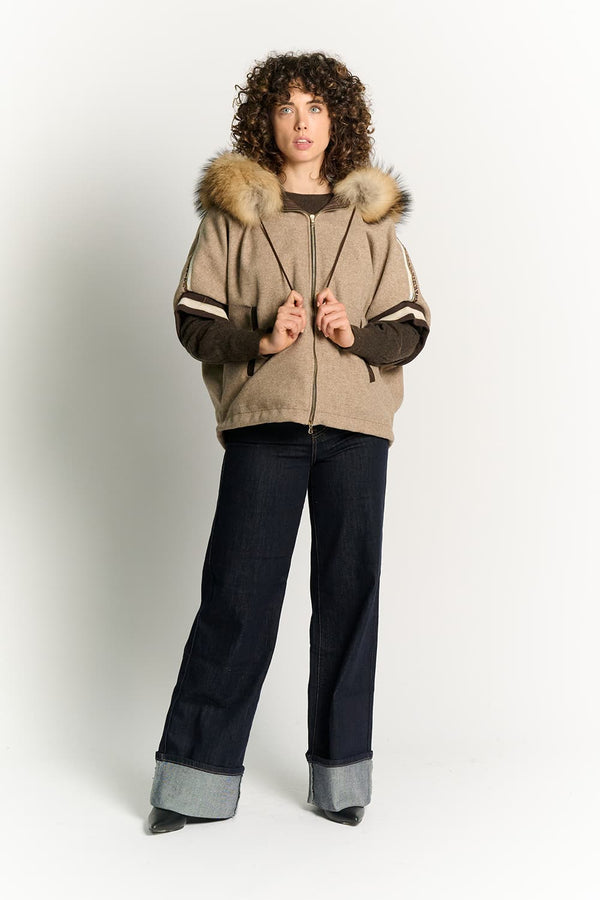 Marta Hazelnut Poncho