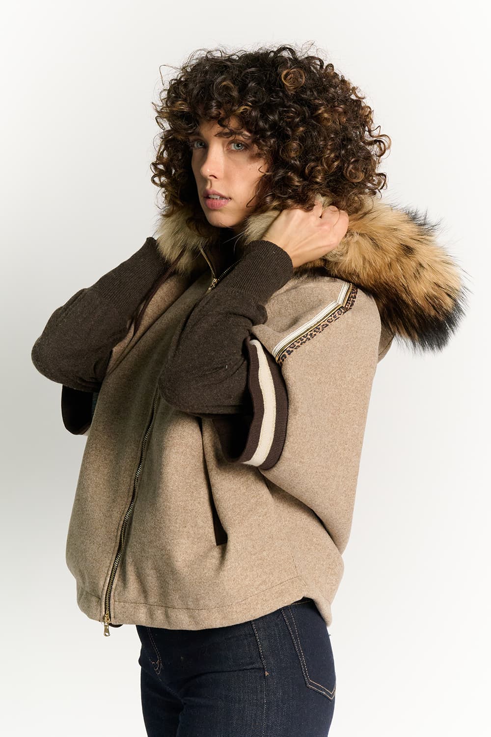 Marta Hazelnut Poncho