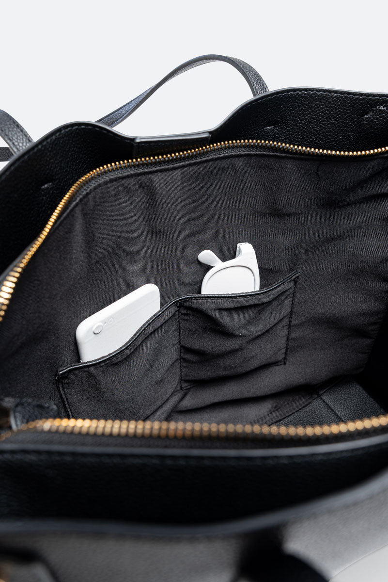 Medium Shopping Roomy Black