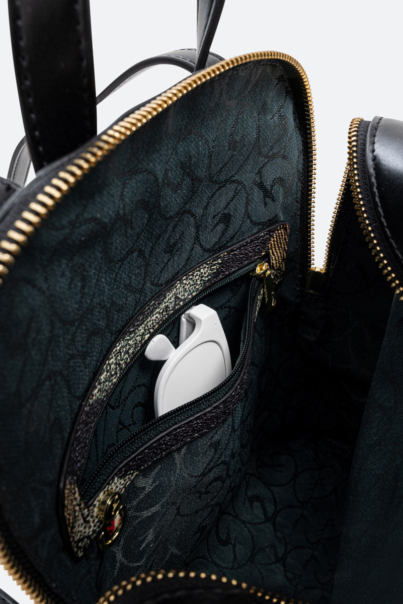 Mochila com Fivela Escovada e Detalhes Clássicos do Planetarium