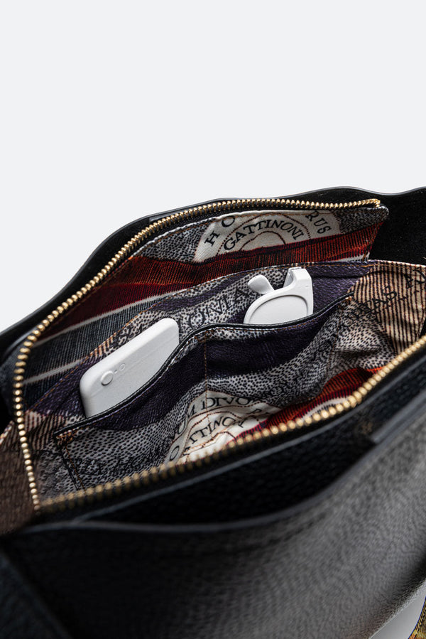 Hellen Black Shoulder Bag