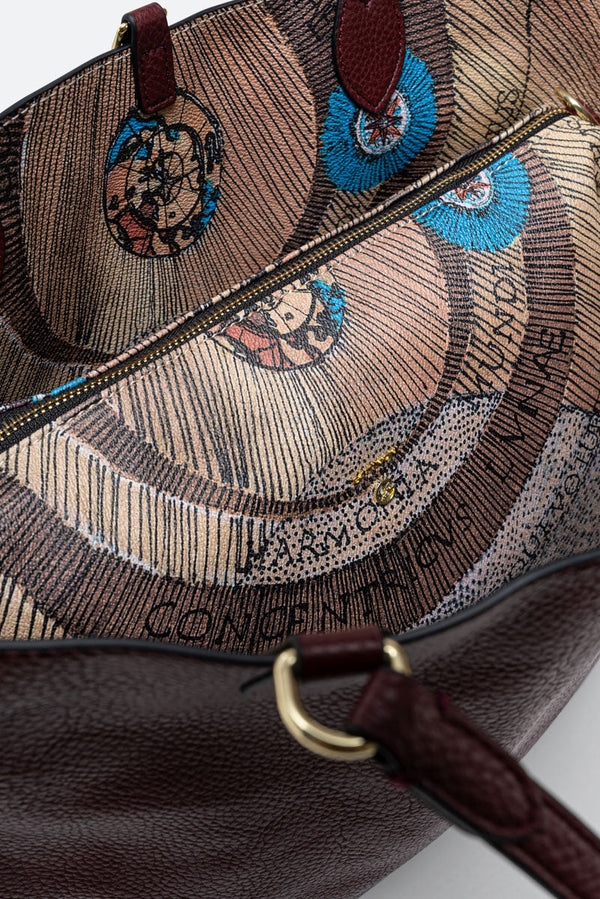 Planetarium Reversible Shoulder Bag in Wine
