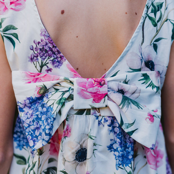 FLORAL PATTERN DRESS WITH BOW ON THE BACK
