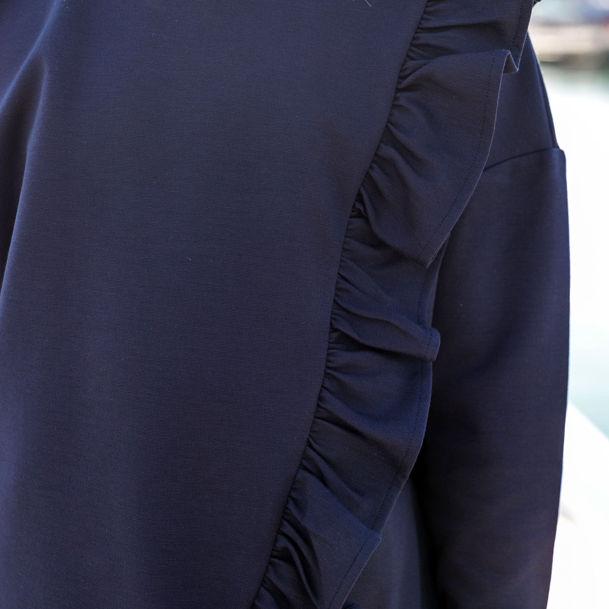 MAGLIA BLU CON FRAPPE